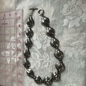 Metal shell necklace
